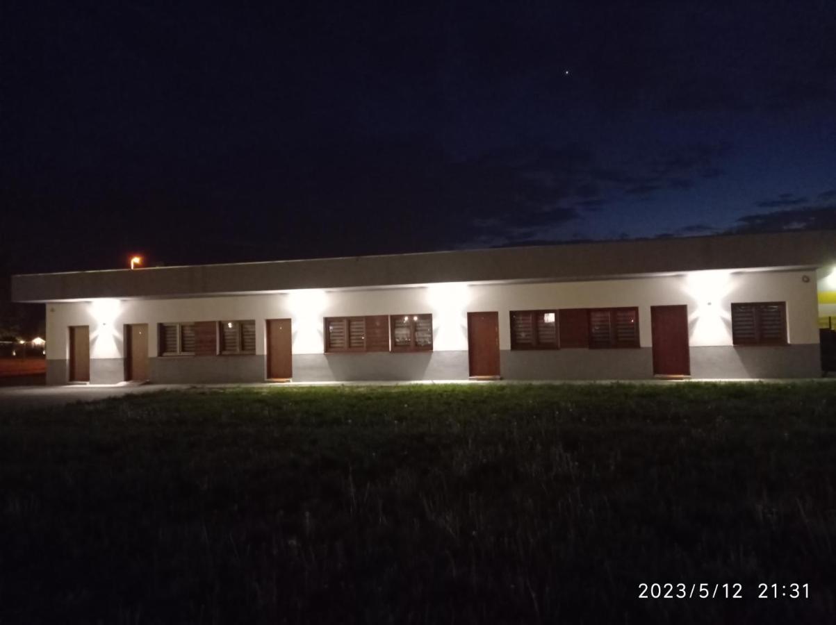 Вилла Loft Park Zator, Lokalizacja Przy Wej Parku Экстерьер фото