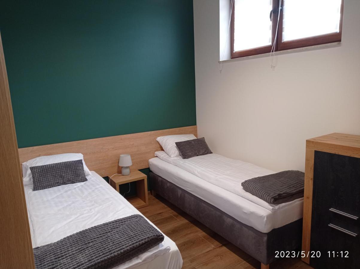 Вилла Loft Park Zator, Lokalizacja Przy Wej Parku Экстерьер фото